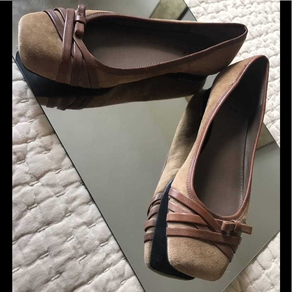 BCBG flats